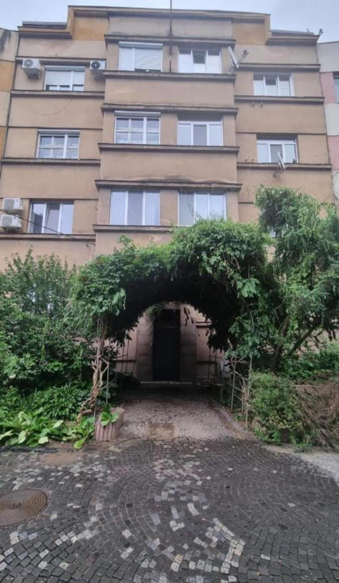 Затишні Смарт-Квартири В Історичному Центрі! Apartamento Uzhhorod Quarto foto